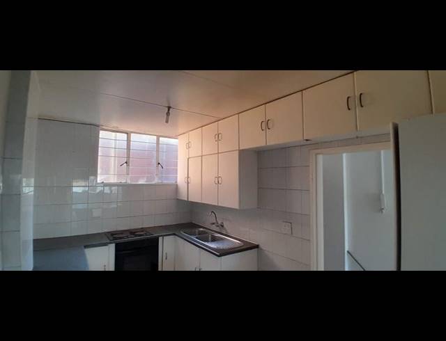 3 BEDROOM APARTMENT FOR SALE IN FLORIDA